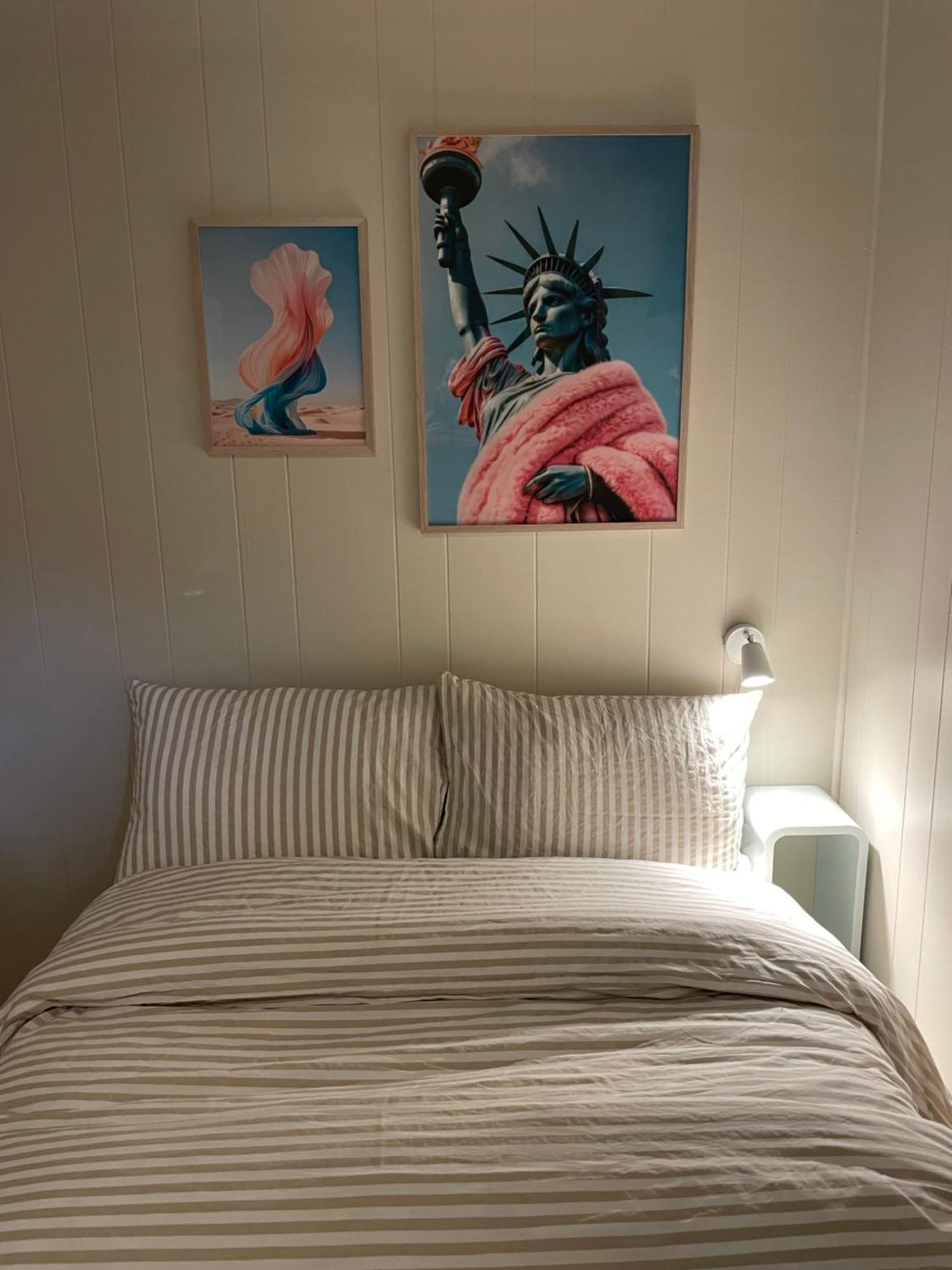 Homey With Sea View Apartment